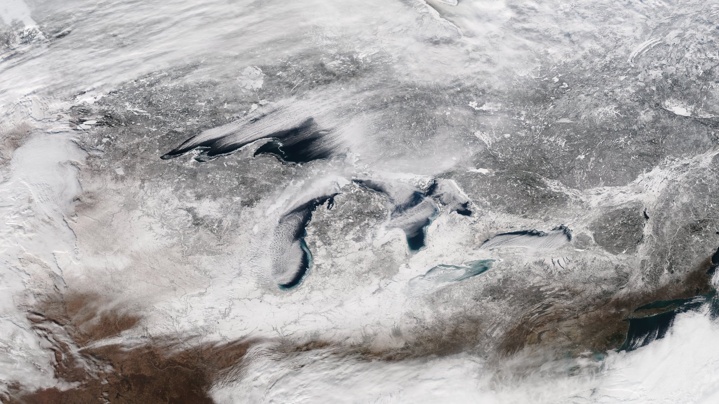 五大湖冬季结冰。图片由NASA提供