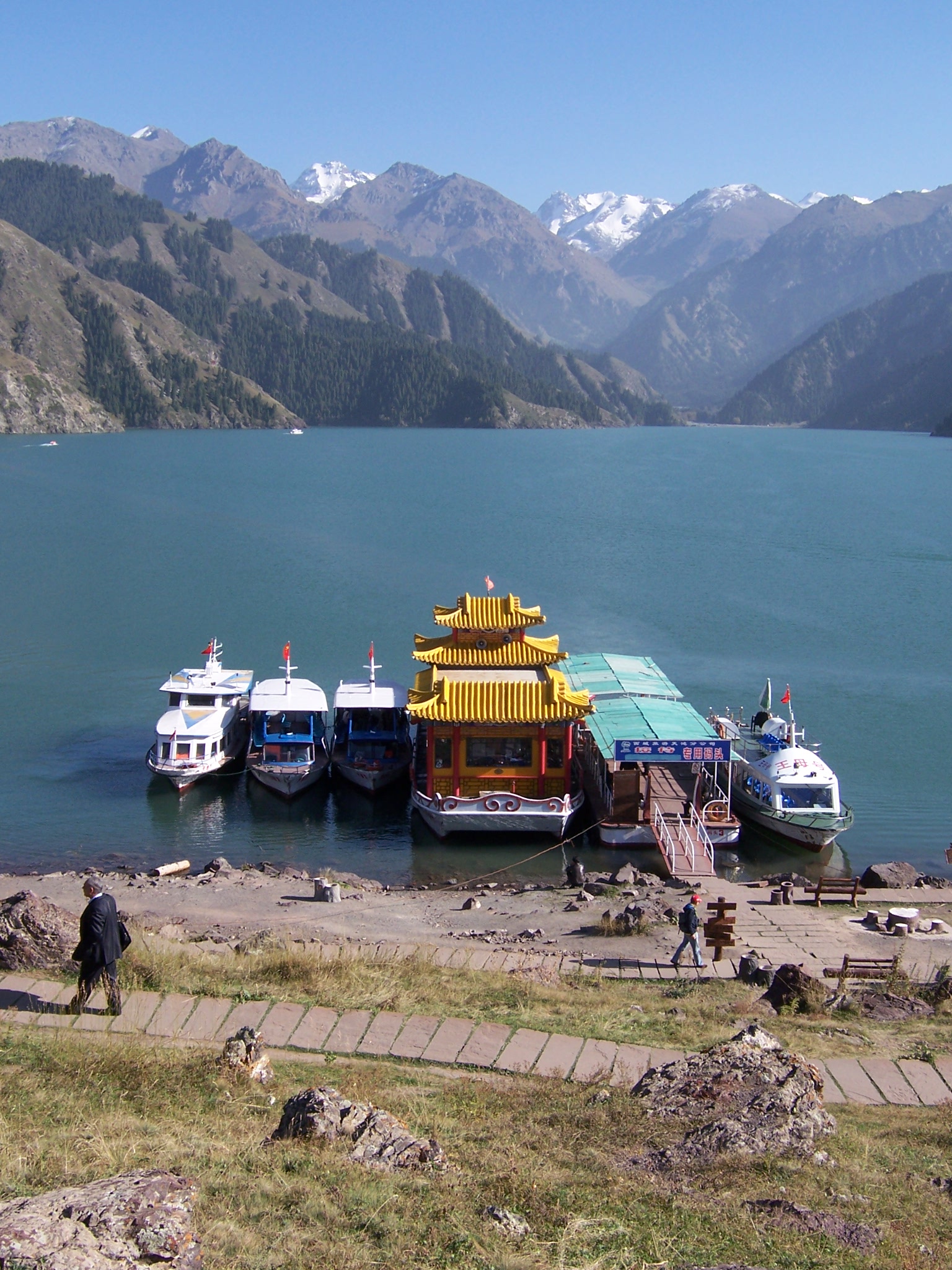 中国的山、湖、船